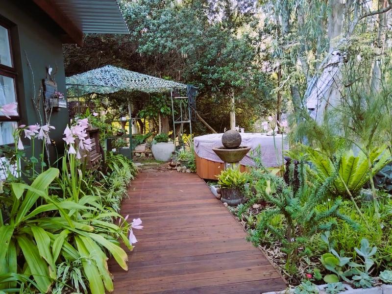 2 Bedroom Property for Sale in Stilbaai East Western Cape